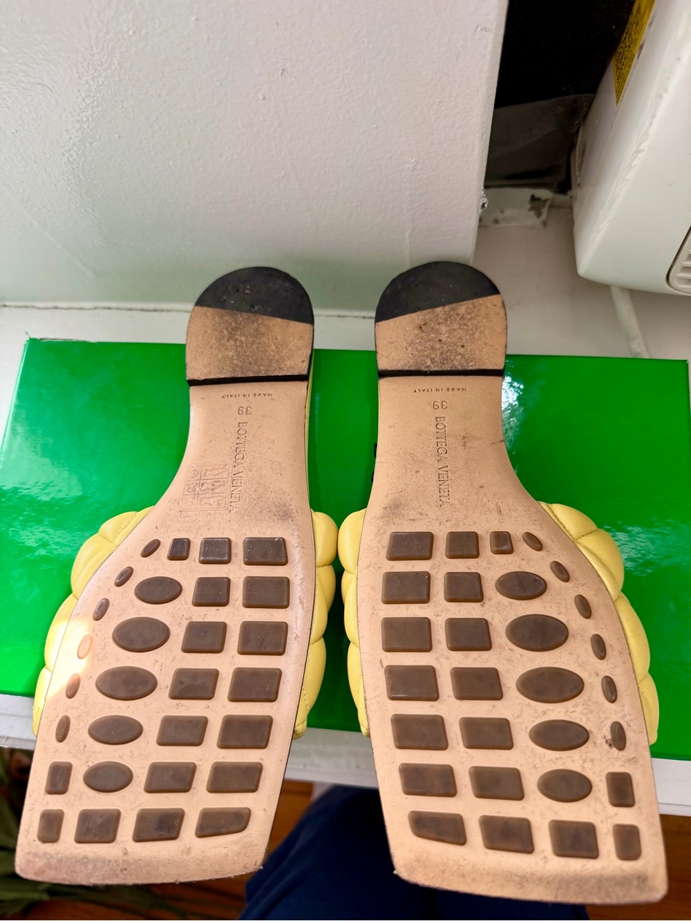 Bottega Veneta Quilted Yellow Leather Slide Mules - Picture 4 of 5